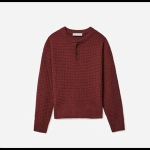 EVERLANE The Belgian-Waffle Henley in ReCashmere in Heathered Clay